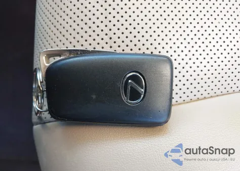 2019 Lexus Rx 350 z USA, uszkodzony, nr VIN 2T2BZMCA2KC190849